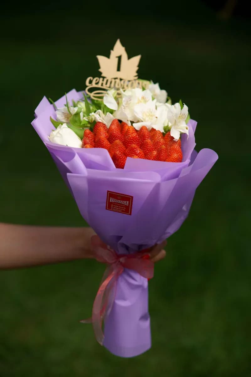 Tudana Bouquet — Melewşe
